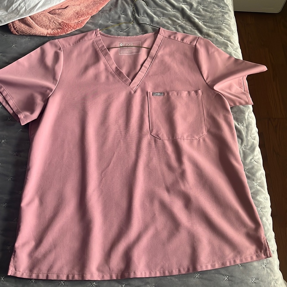 FIGS scrubs Mineral Mauve Set